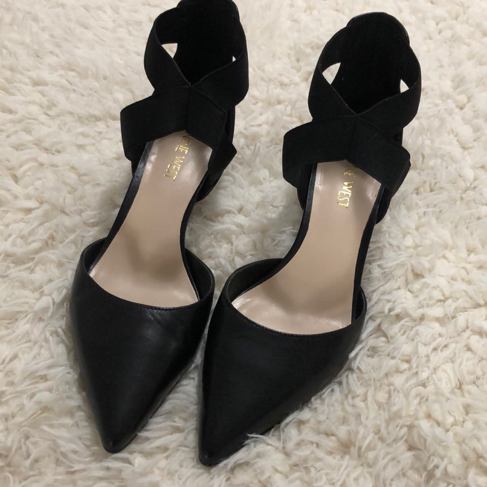 Nine West Black Kitten Heel Pump